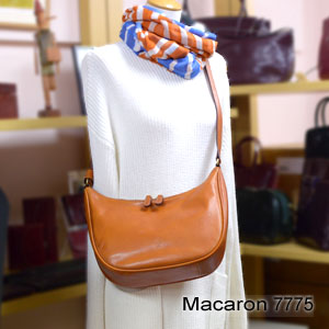 Macaron 7775